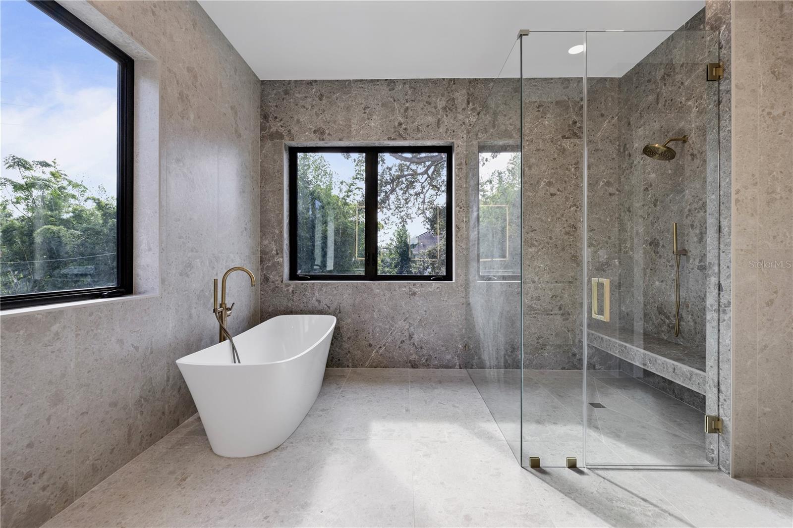 Listing photo id 28 for 7821 3rd Avenue S