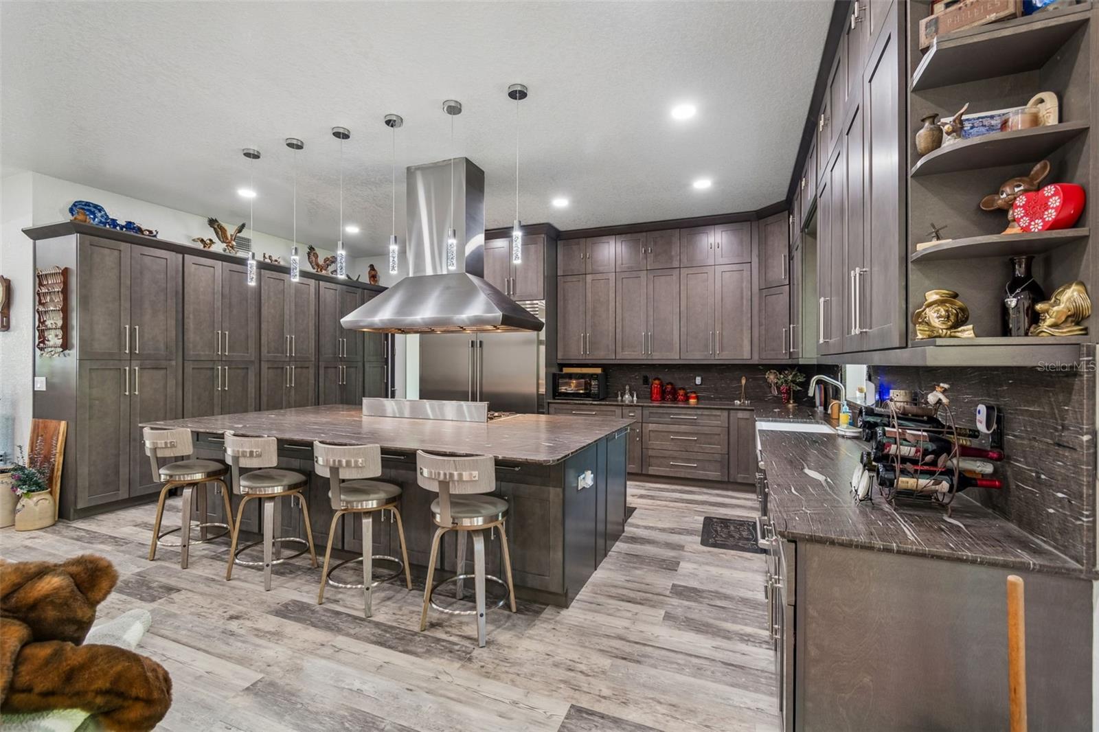 Image 25 of 100 For 4300 Cr 673  