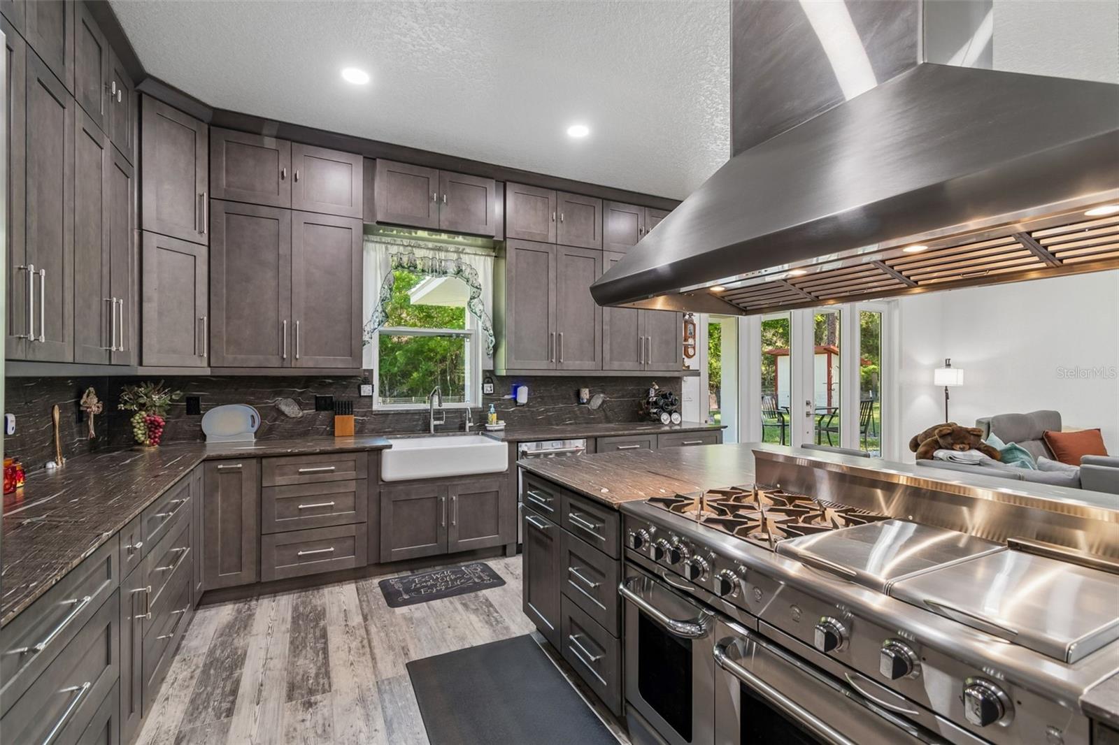 Image 32 of 100 For 4300 Cr 673  