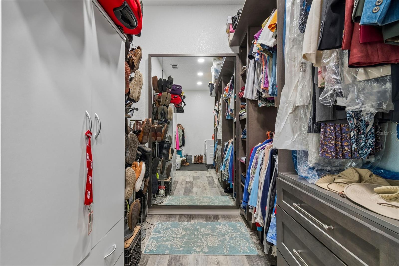 Image 58 of 100 For 4300 Cr 673  