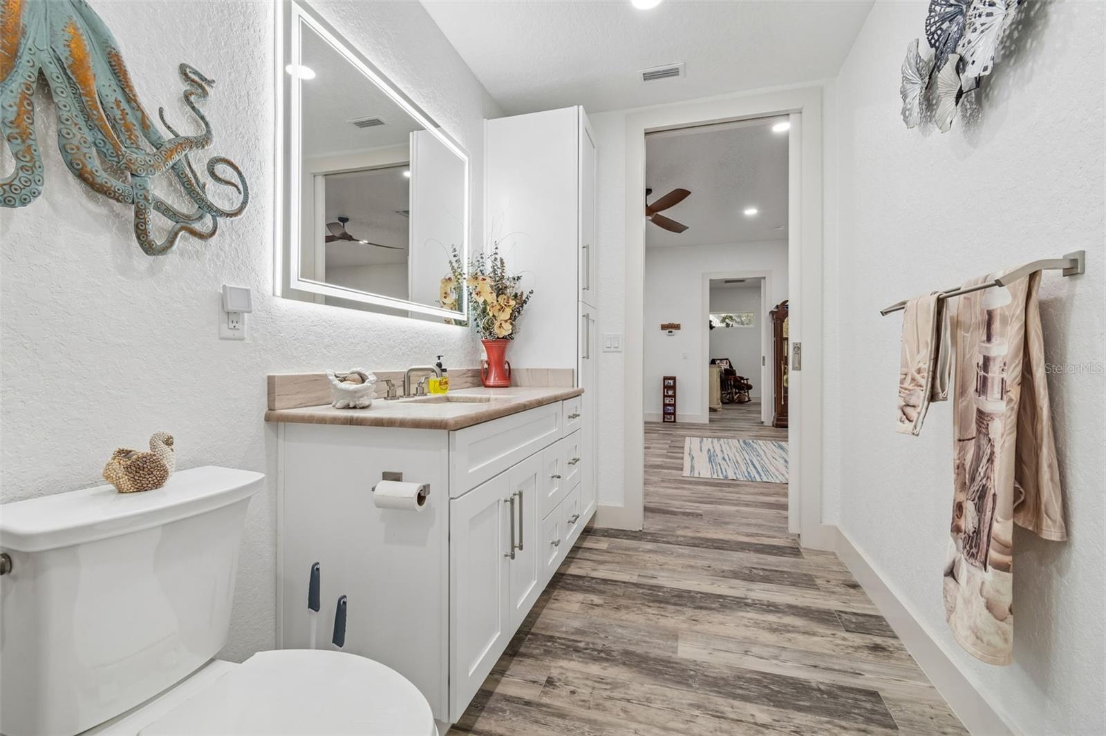 Image 63 of 100 For 4300 Cr 673  