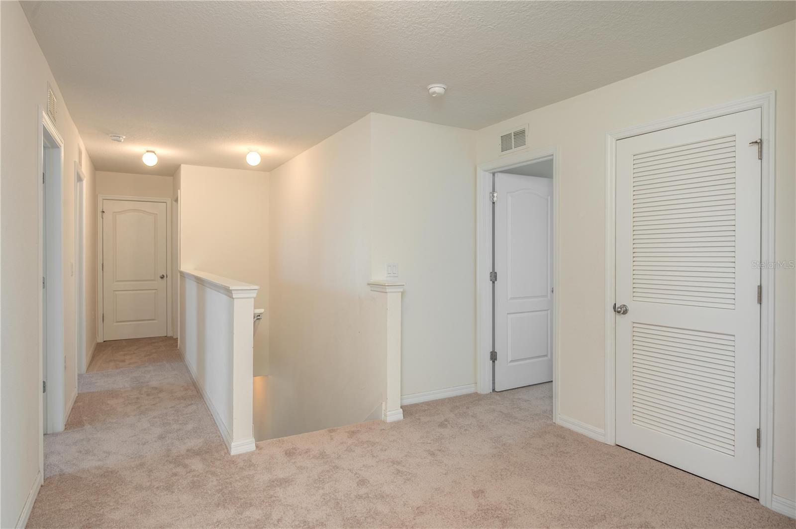 Image 10 of 30 For 6121 Forest Ridge Way