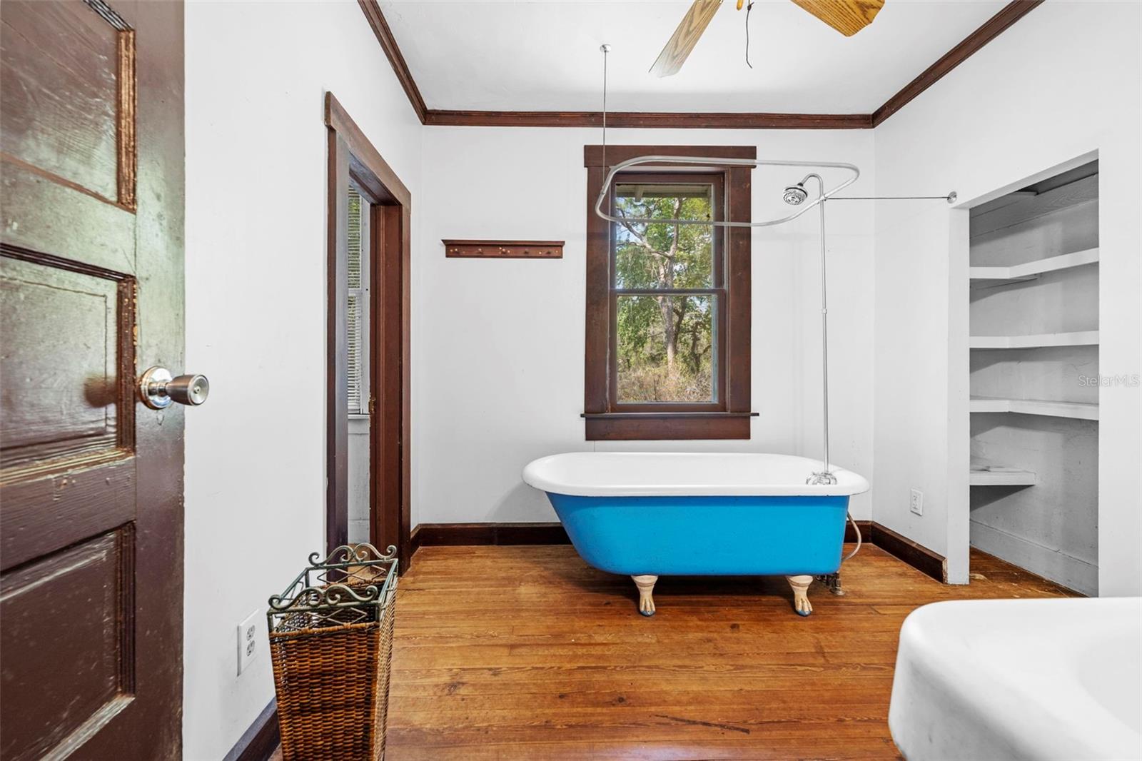 Image 19 of 49 For 11317 Salina Street