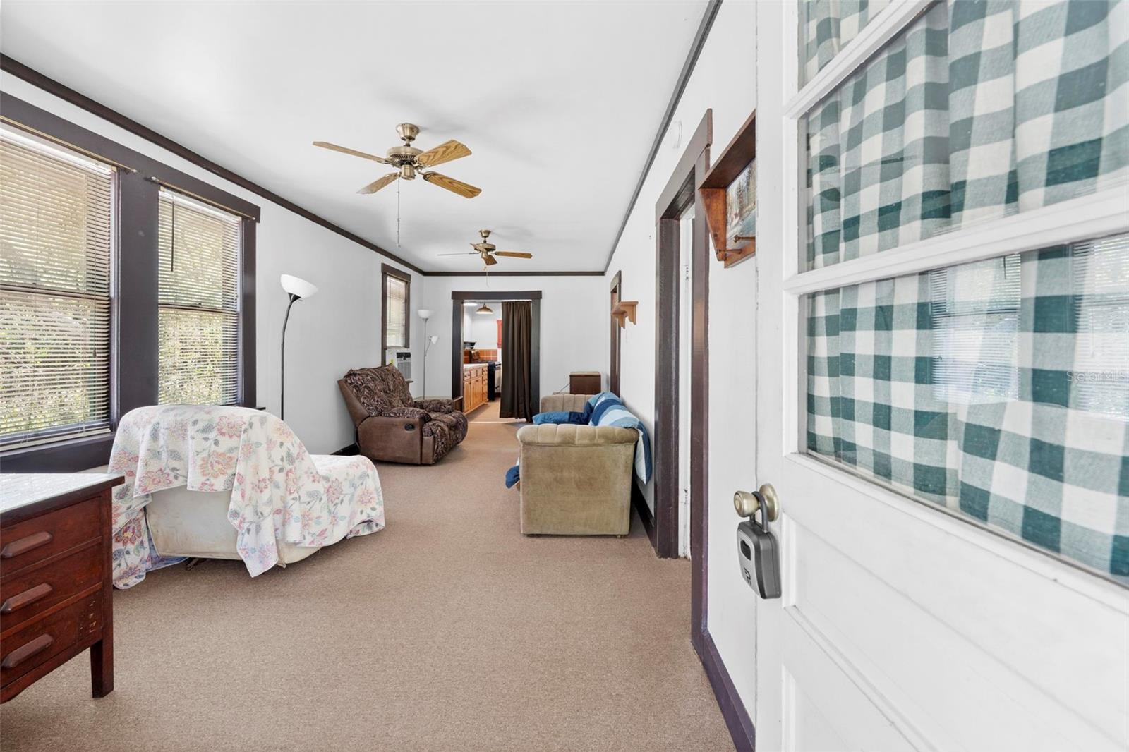 Image 5 of 49 For 11317 Salina Street