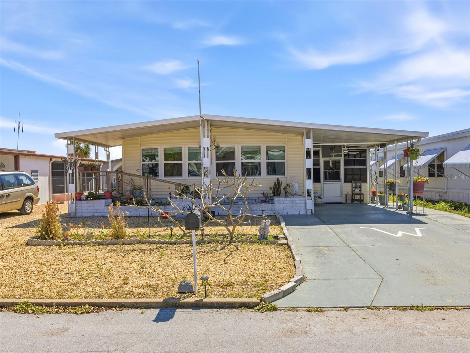 Image 4 of 31 For 7402 Cascade Drive