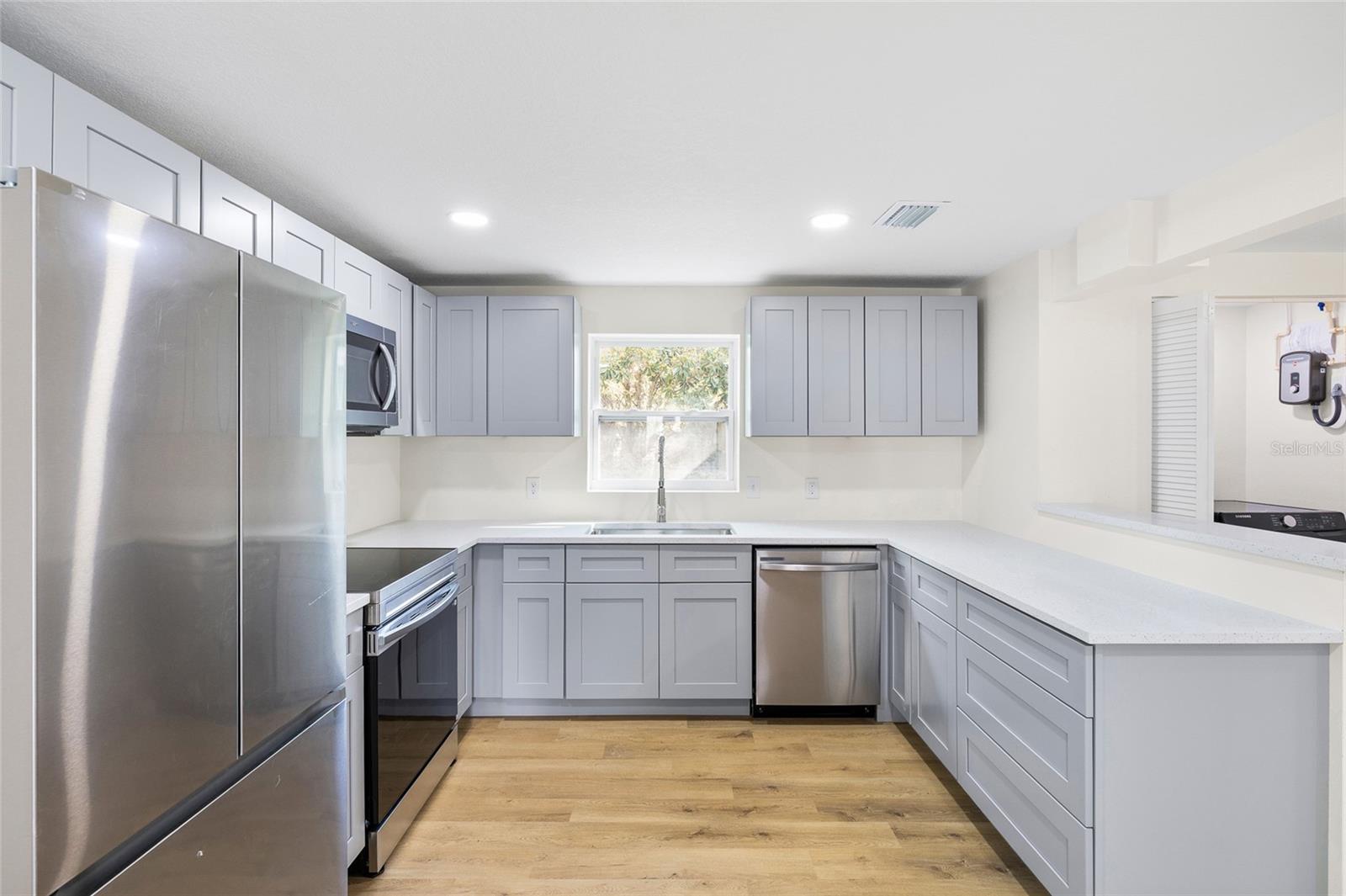 Image 11 of 32 For 4403 48th Street