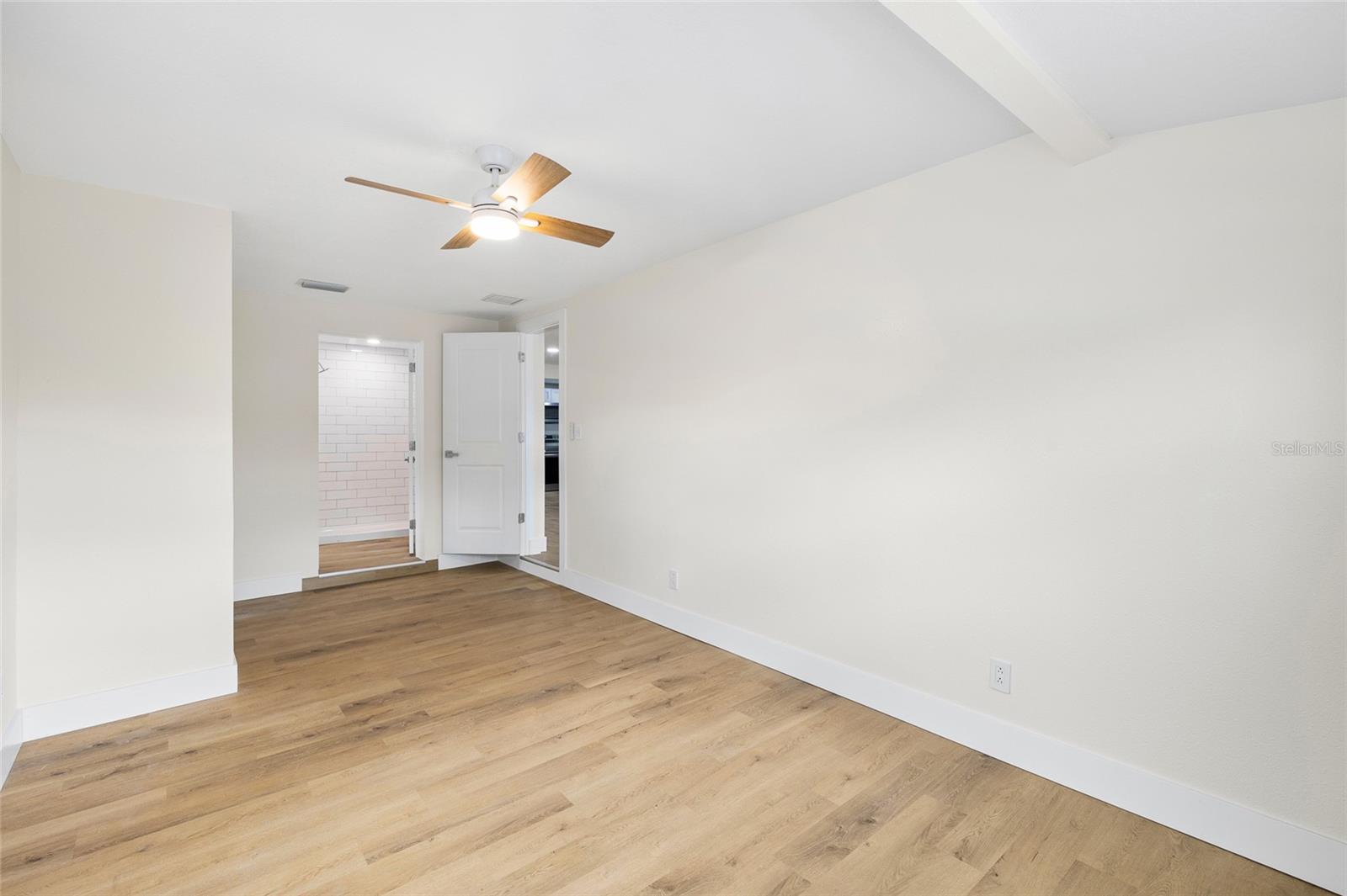 Image 16 of 32 For 4403 48th Street