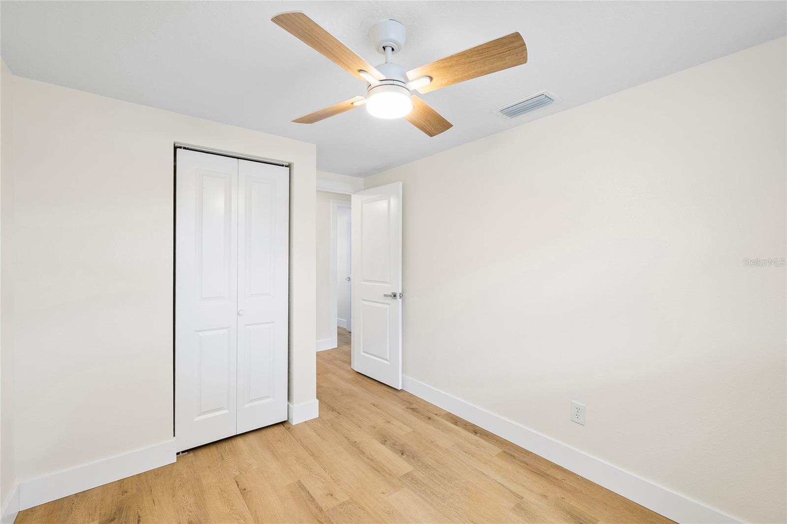 Image 26 of 32 For 4403 48th Street