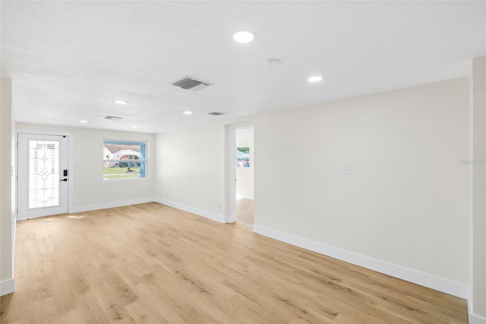 Image 8 of 32 For 4403 48th Street