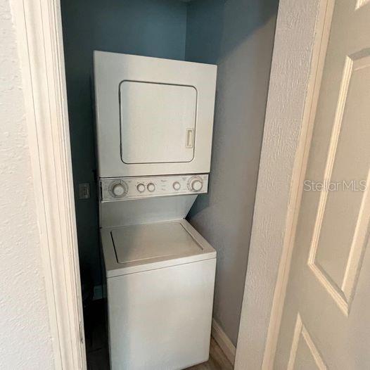 Image 13 of 13 For 8714 Linda  