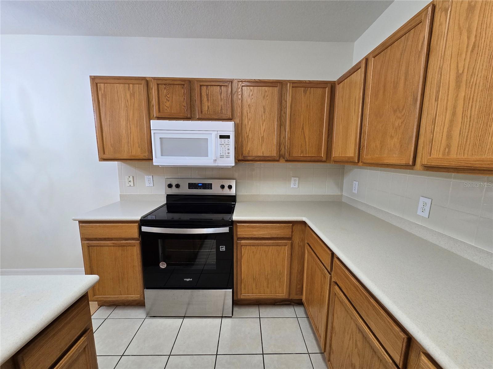 Image 17 of 44 For 30202 Goodwick Way