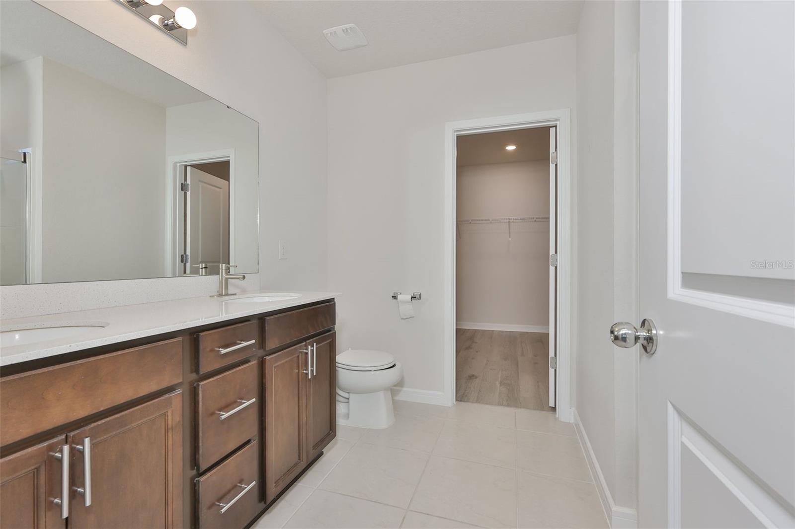 Image 34 of 47 For 1002 Tidal Rock Avenue