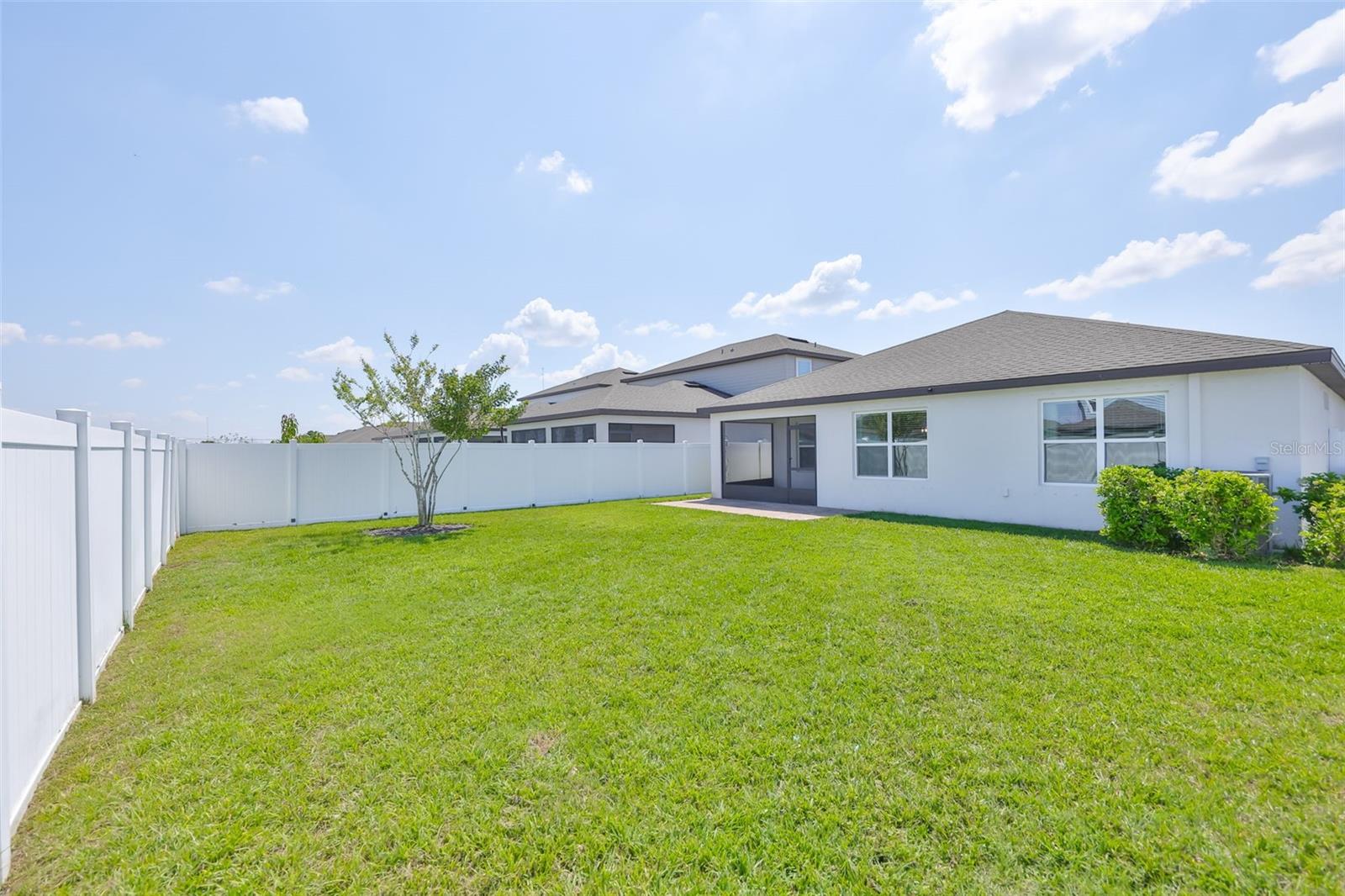 Image 42 of 47 For 1002 Tidal Rock Avenue