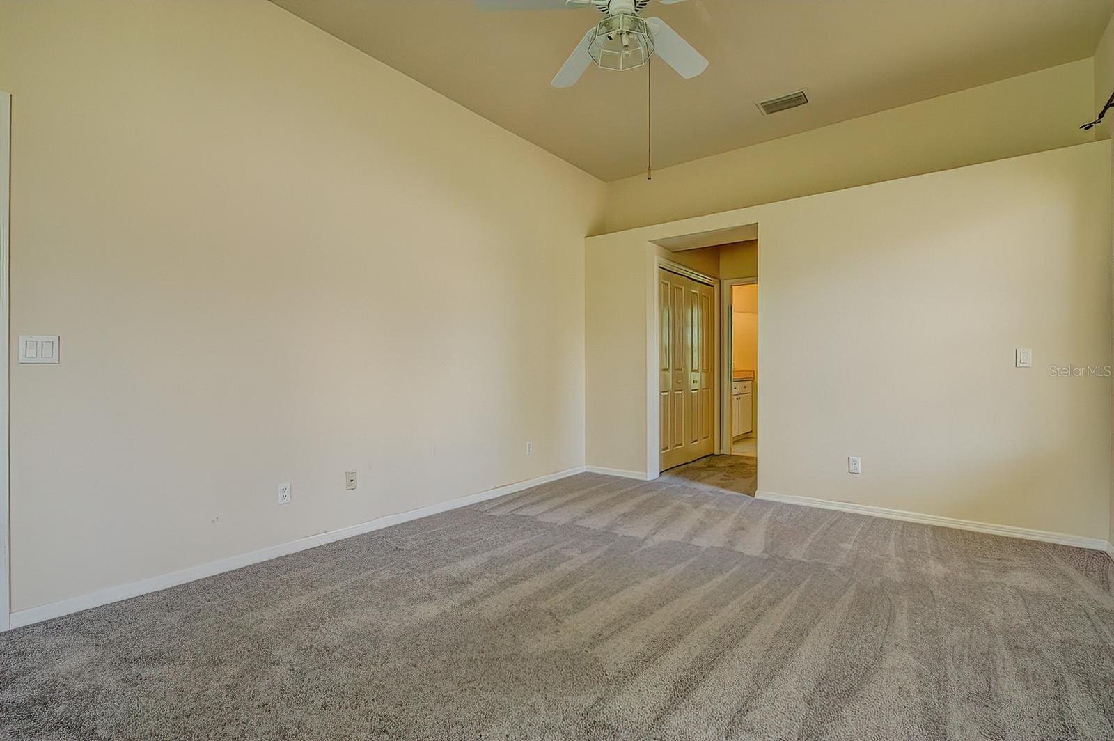 Image 10 of 25 For 5 Strawood Point