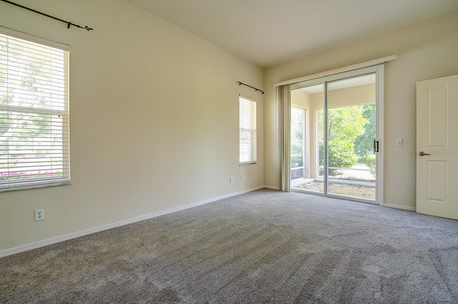 Image 11 of 25 For 5 Strawood Point