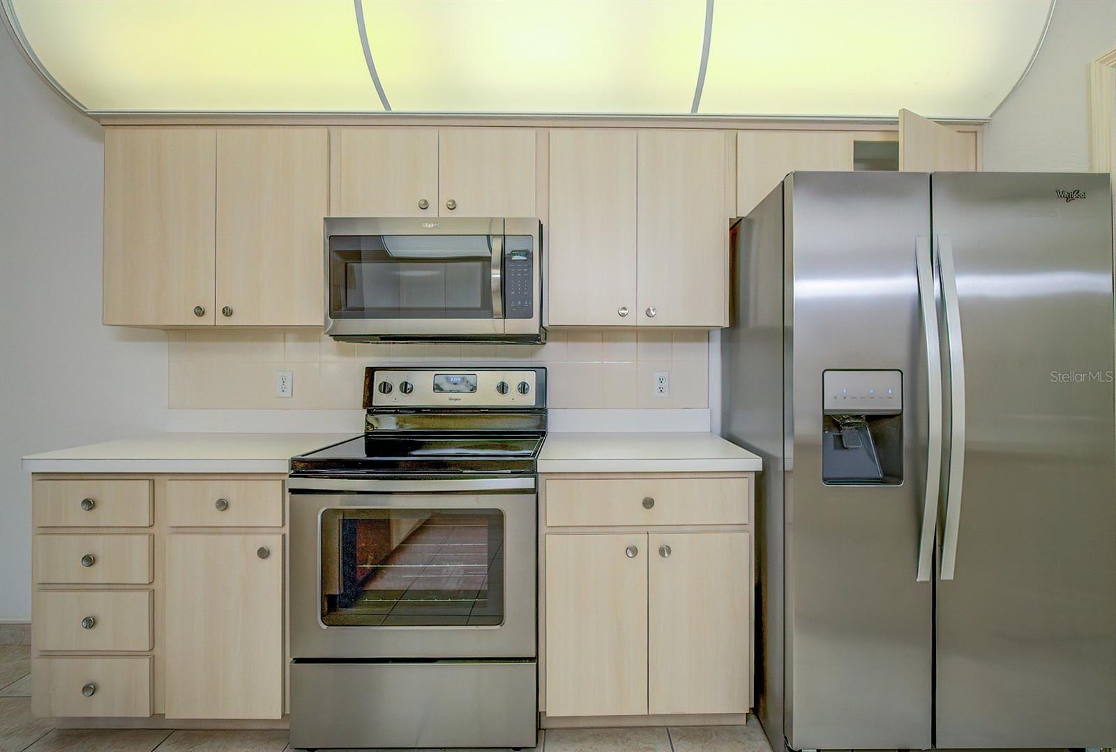 Image 2 of 25 For 5 Strawood Point