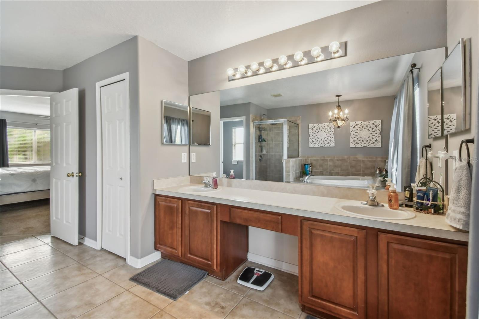 Image 47 of 79 For Address Not Provided