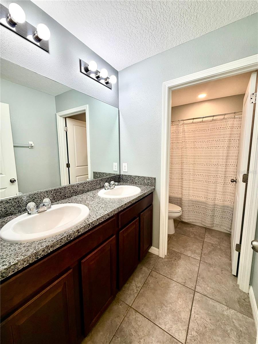 Image 29 of 38 For 6821 Blue Moon Way