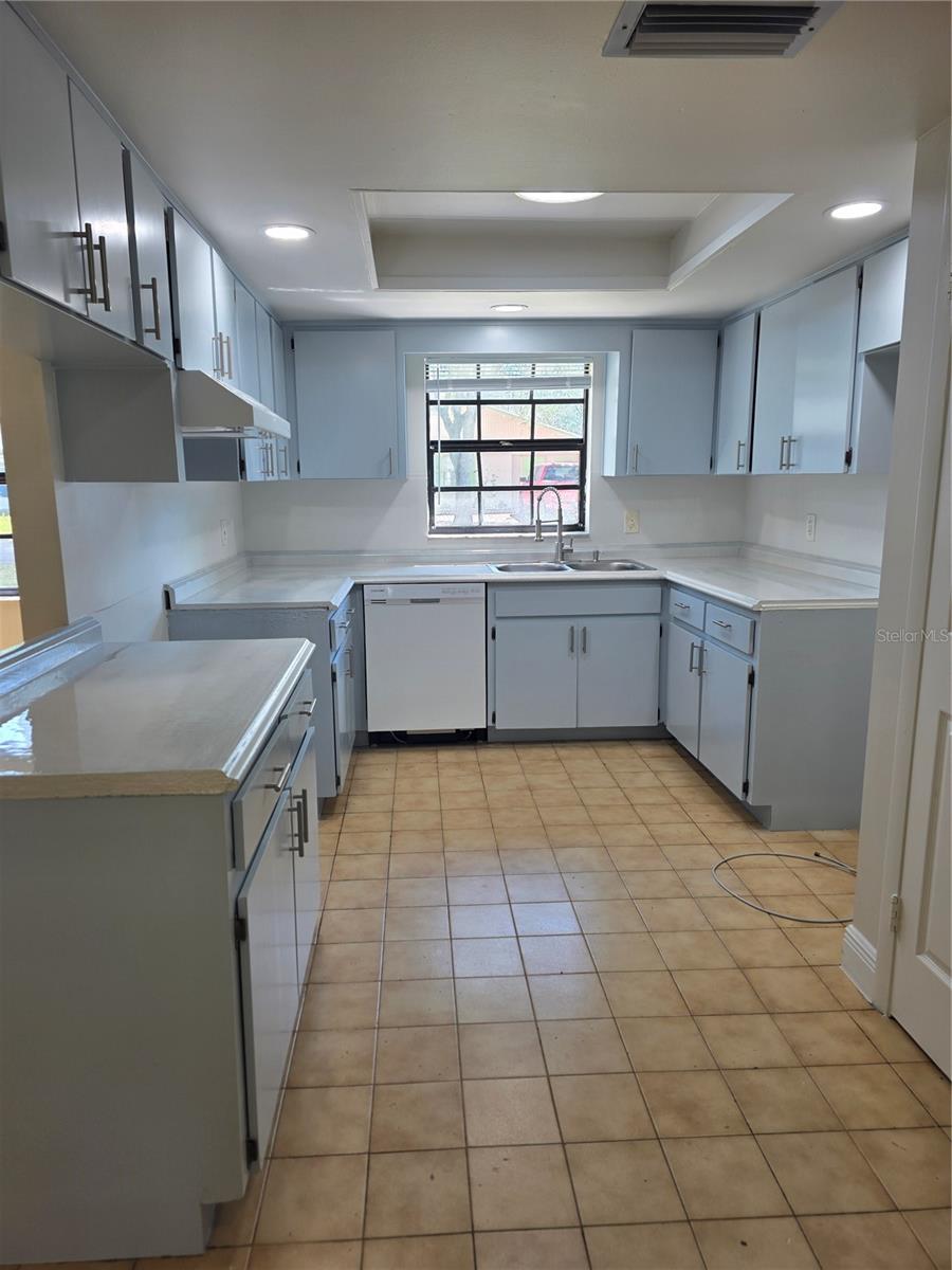 Image 7 of 25 For 10410 Ojus Drive