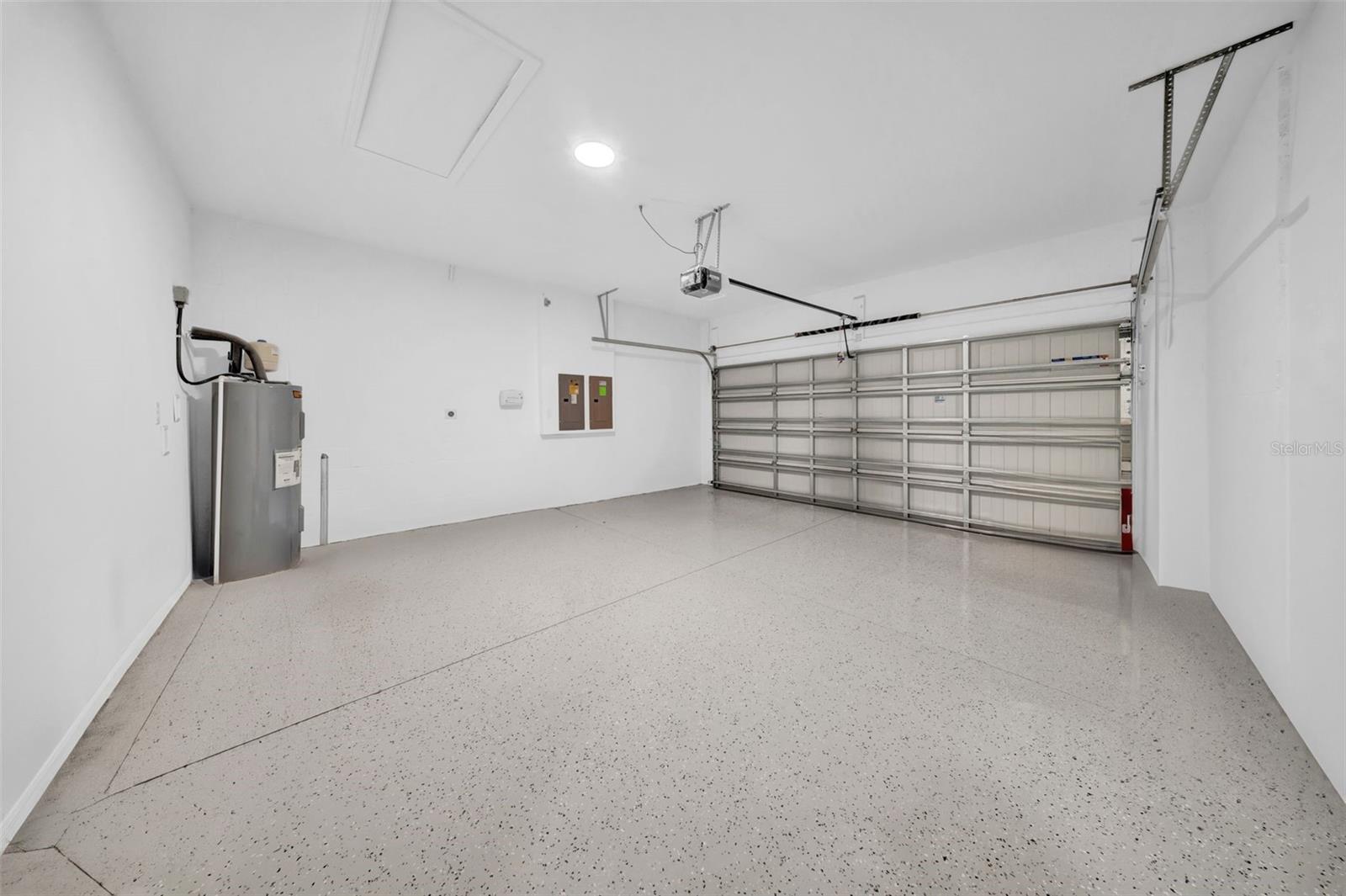 Image 43 of 85 For 5841 Riverston Avenue