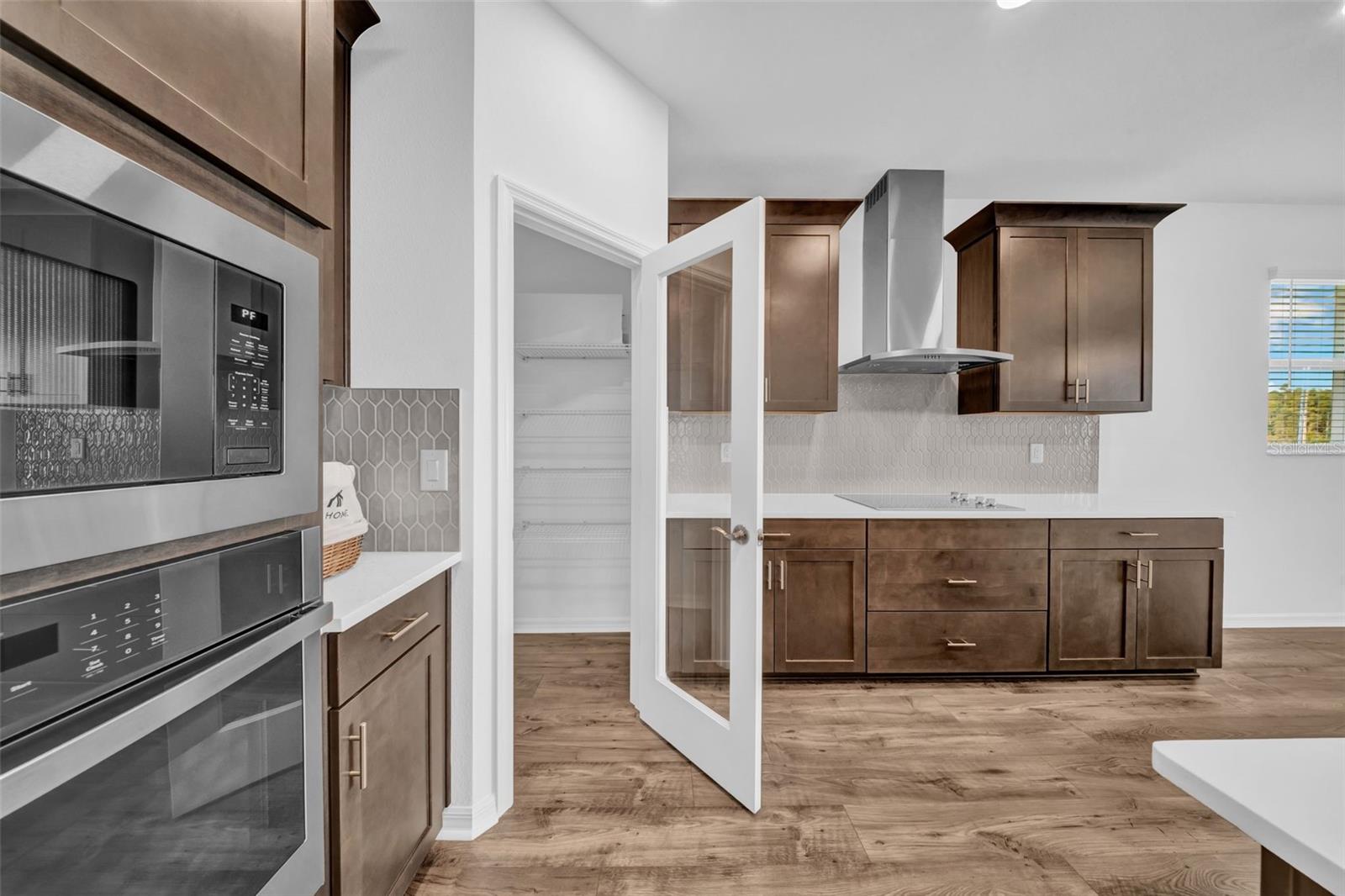 Image 55 of 85 For 5841 Riverston Avenue