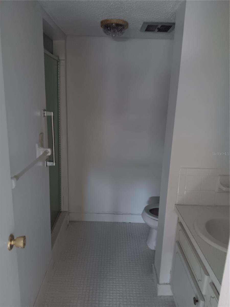 Listing photo id 5 for 5287 81 St Street N 26