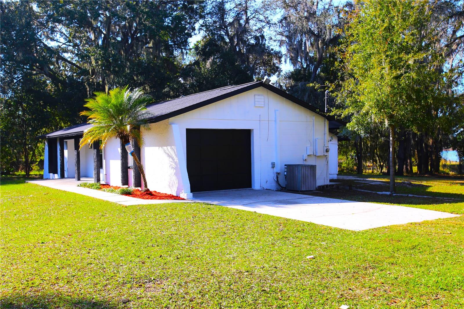 Image 13 of 45 For 8807 Overlook Drive