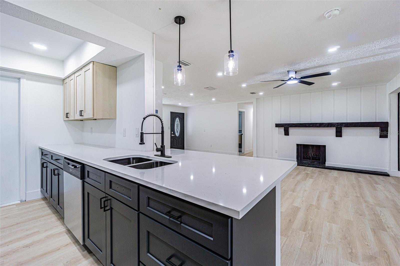 Image 22 of 45 For 8807 Overlook Drive