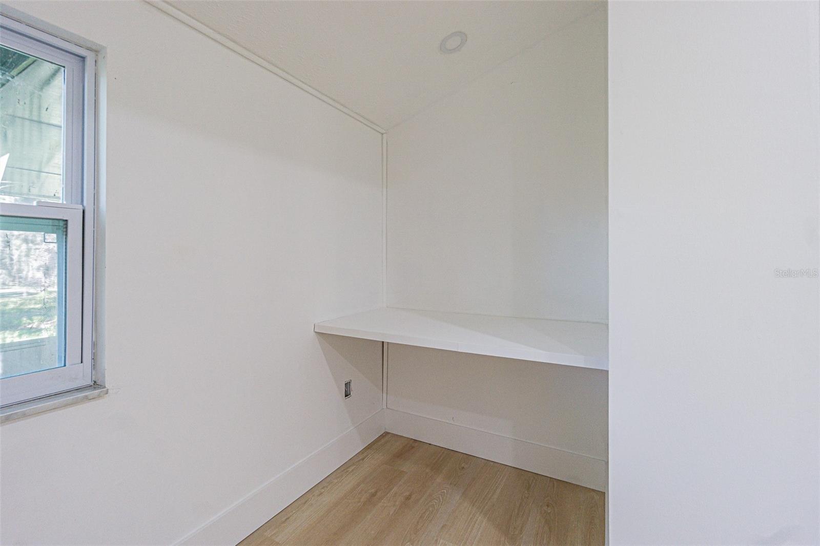 Image 31 of 45 For 8807 Overlook Drive