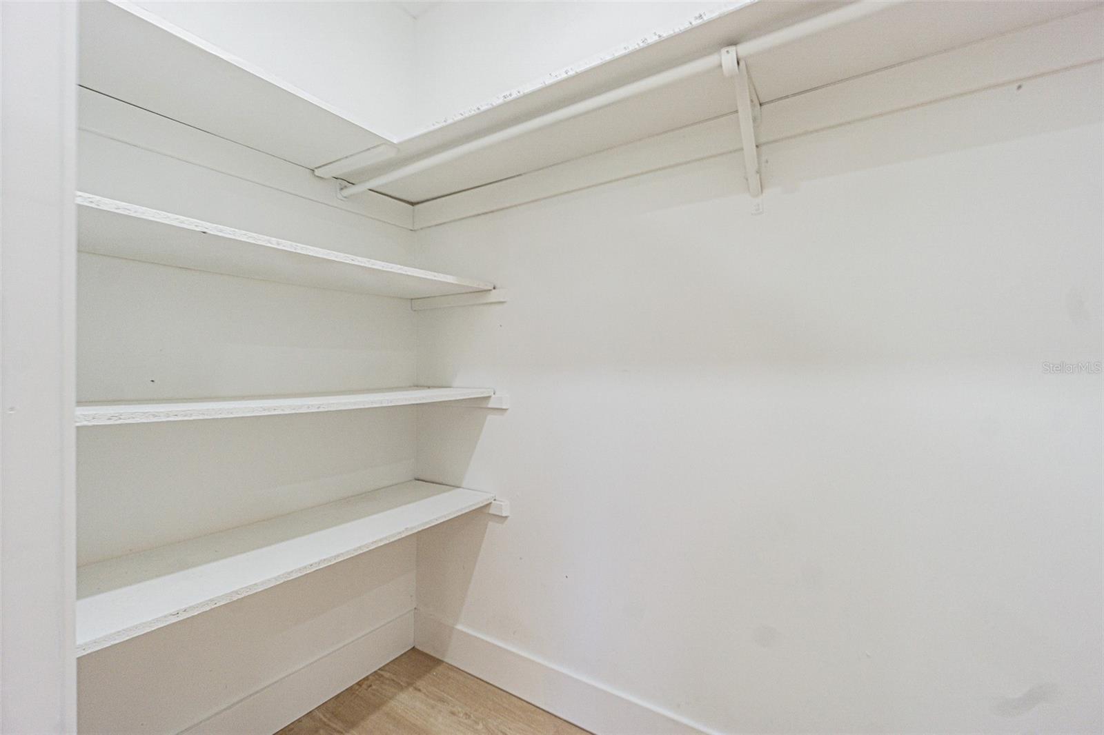 Image 34 of 45 For 8807 Overlook Drive