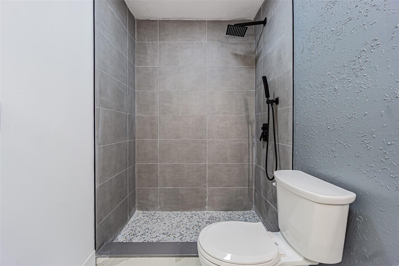 Image 36 of 45 For 8807 Overlook Drive