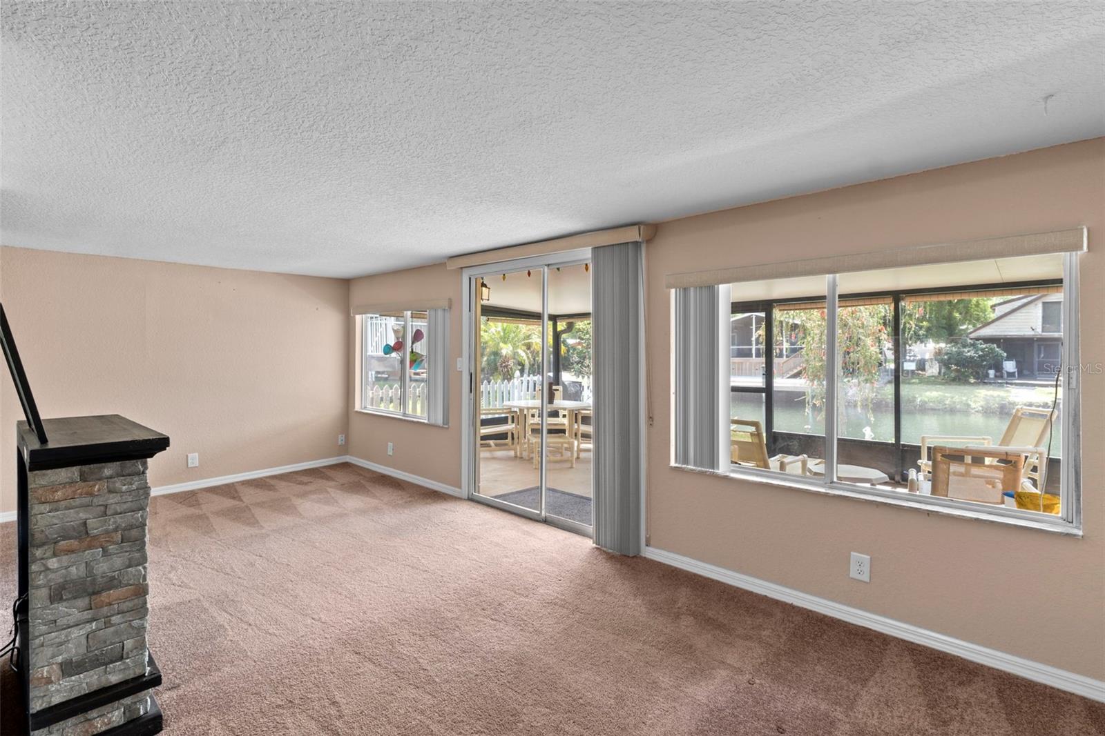 Image 21 of 33 For 6314 Sebring Street