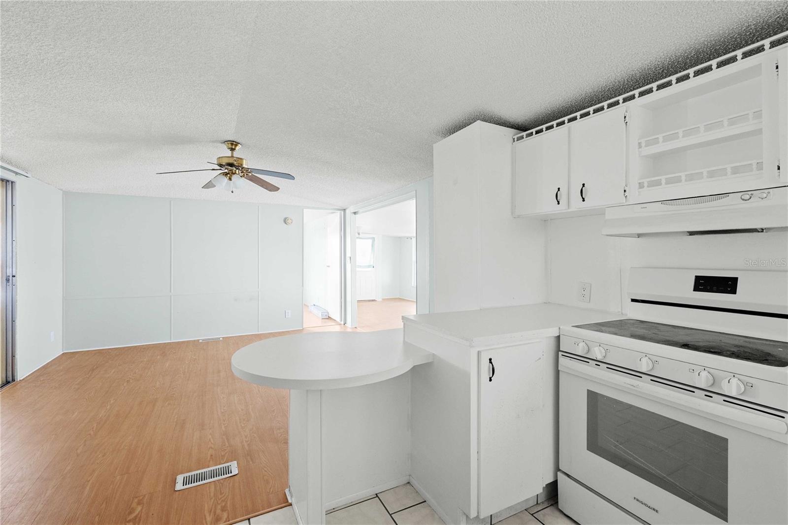 Image 13 of 31 For 36941 Beth Ave