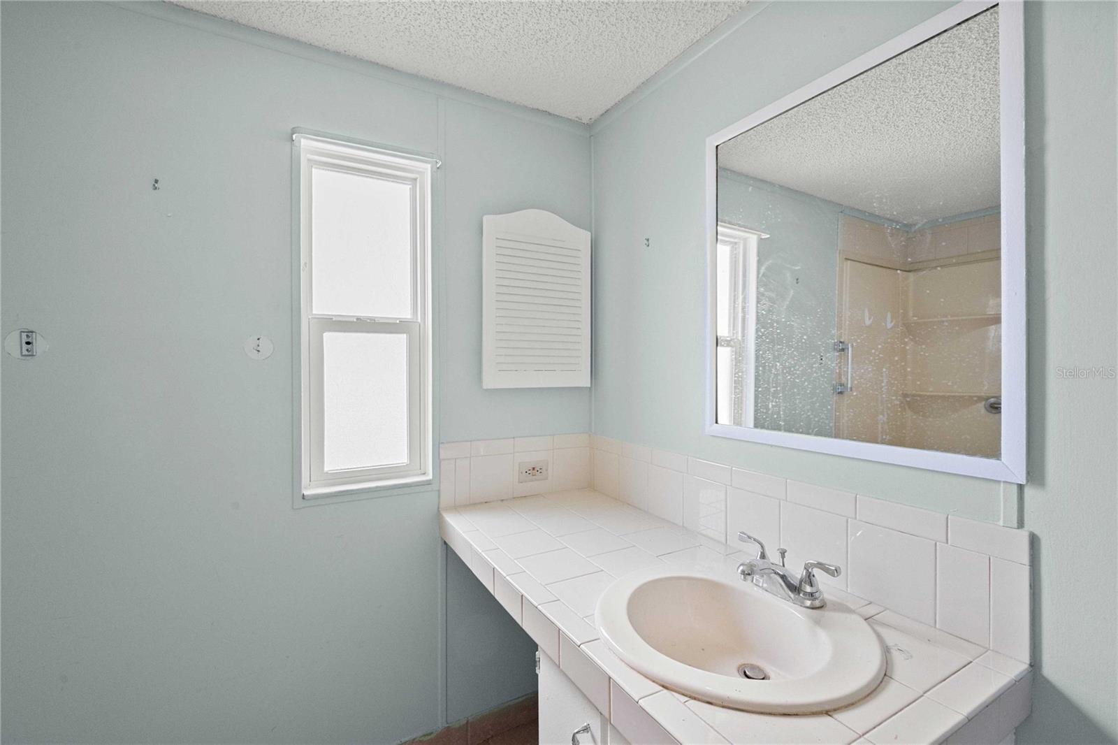 Image 20 of 31 For 36941 Beth Ave