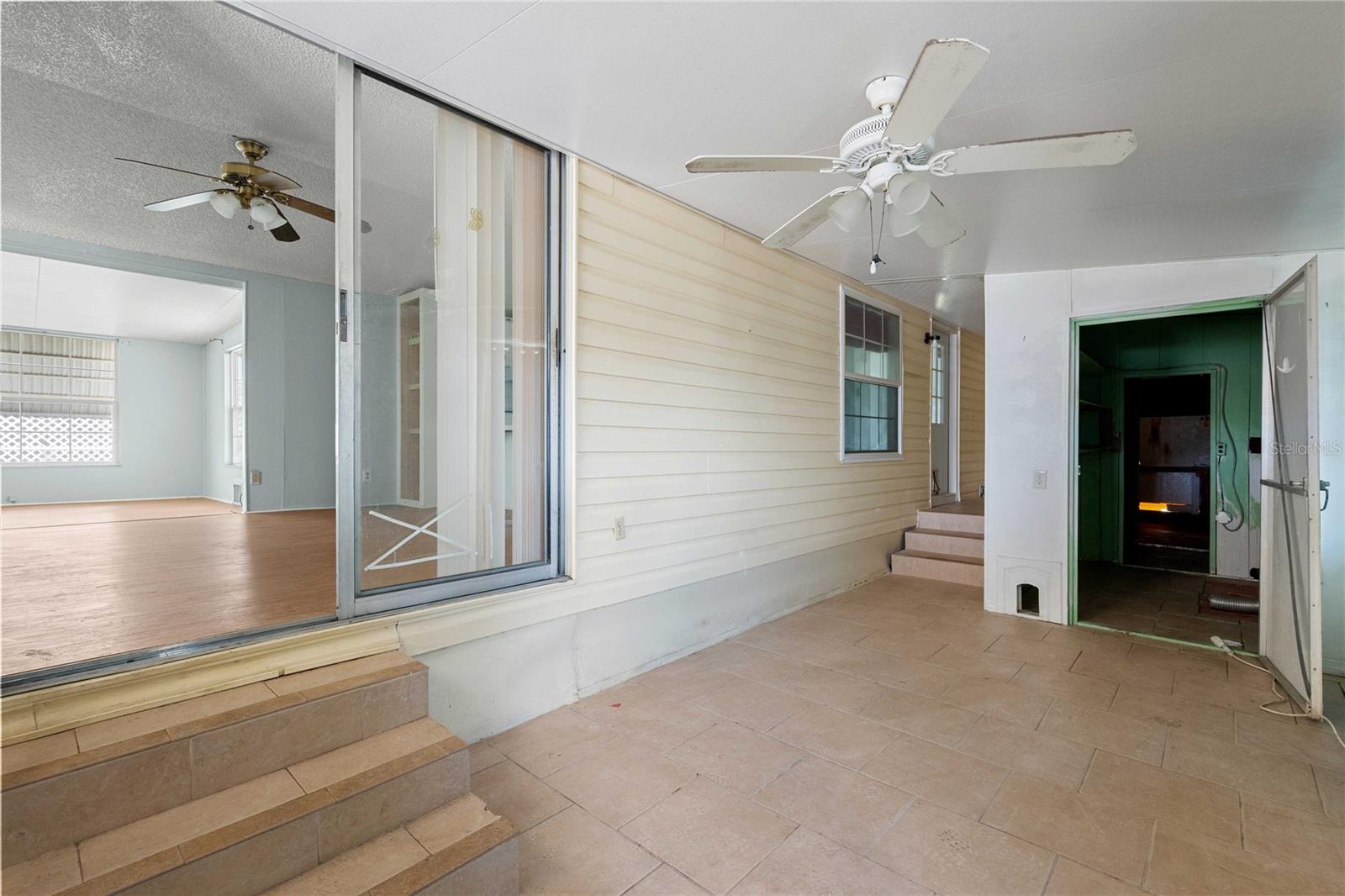 Image 23 of 31 For 36941 Beth Ave