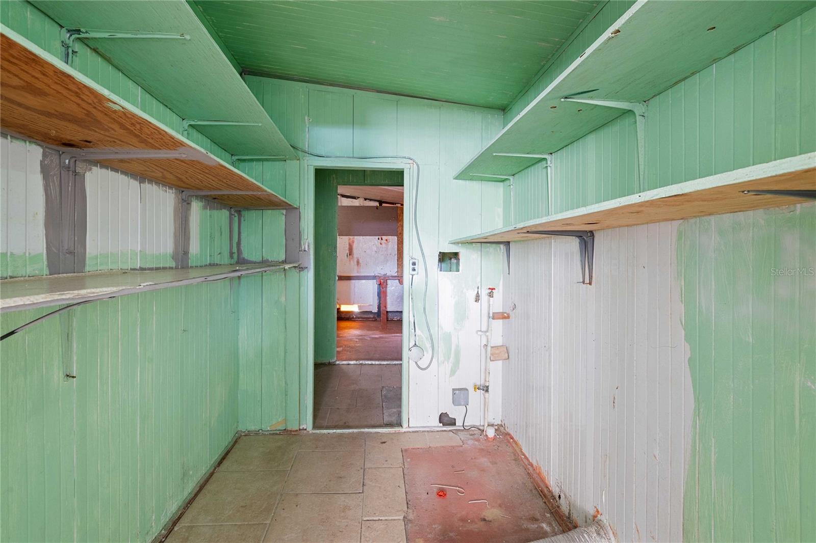 Image 25 of 31 For 36941 Beth Ave