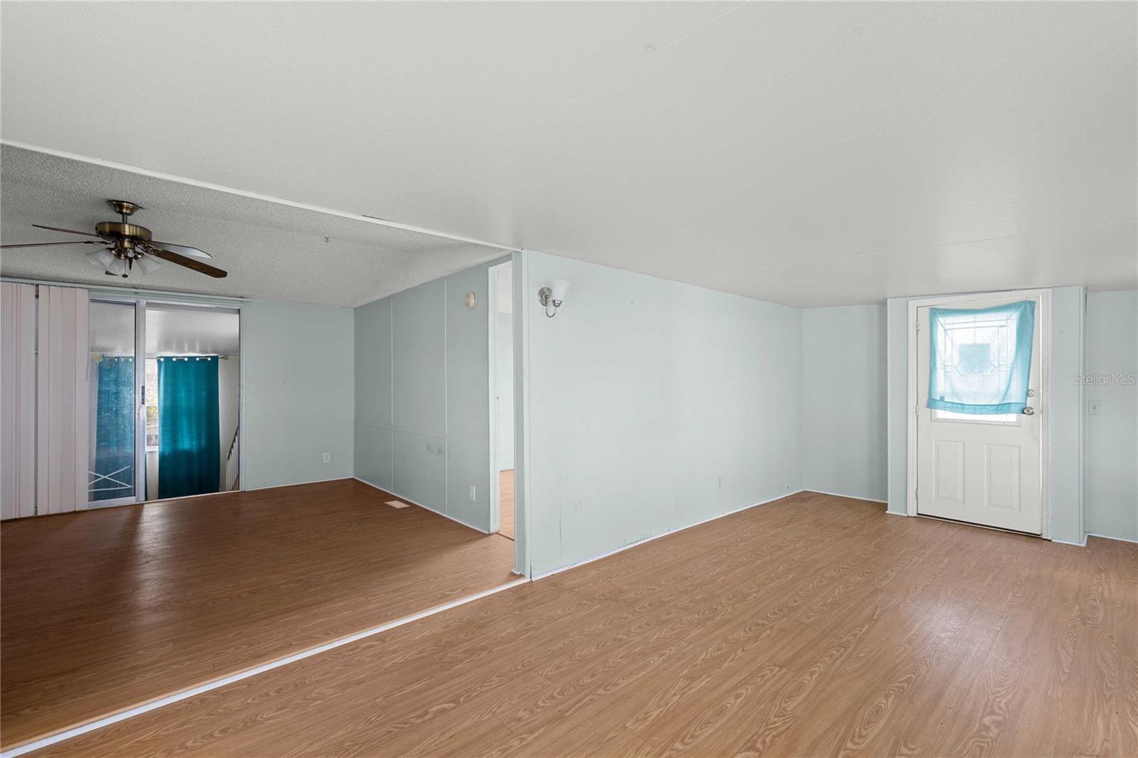 Image 5 of 31 For 36941 Beth Ave