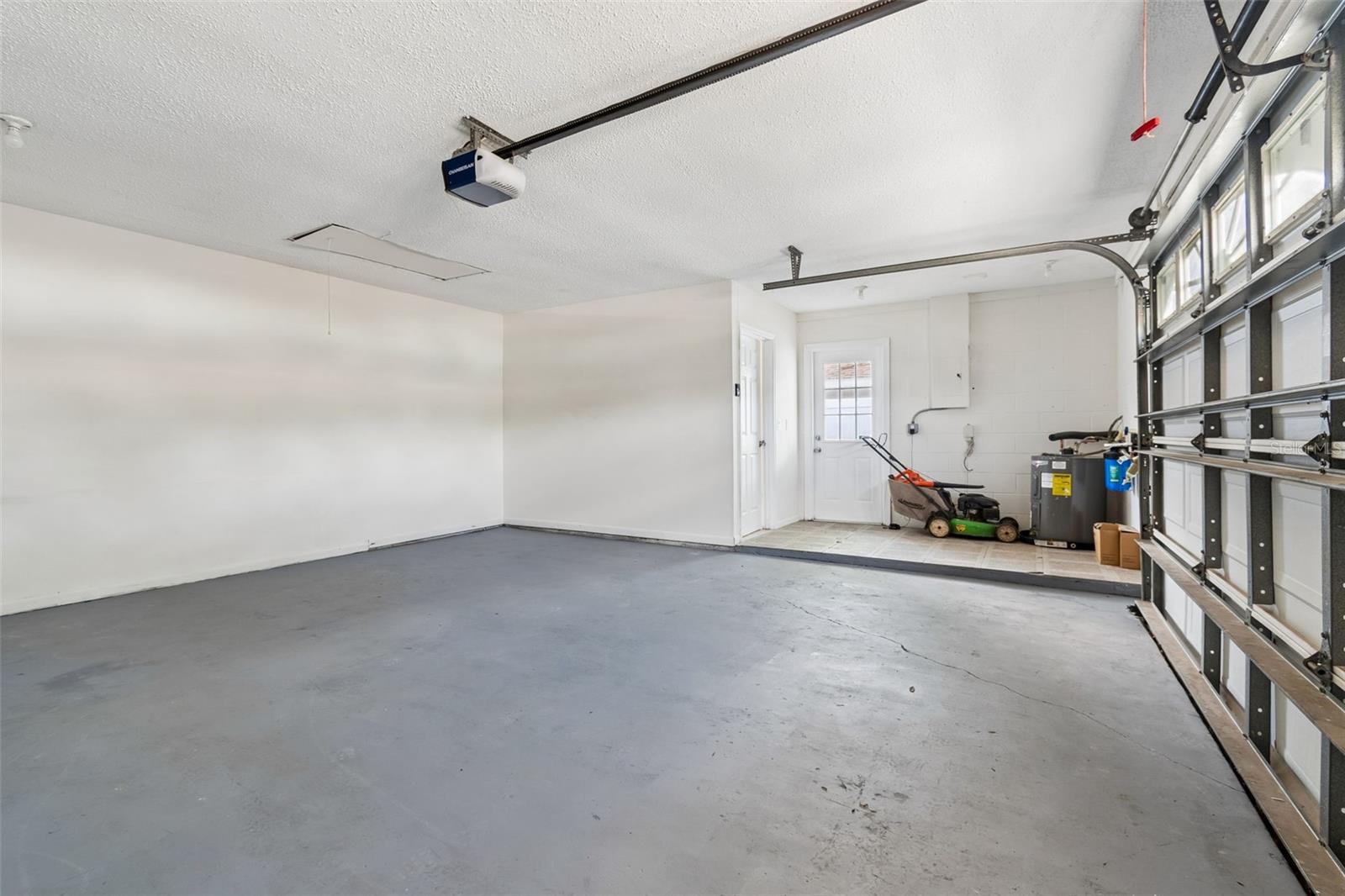 Image 24 of 61 For 4710 Southbreeze Drive