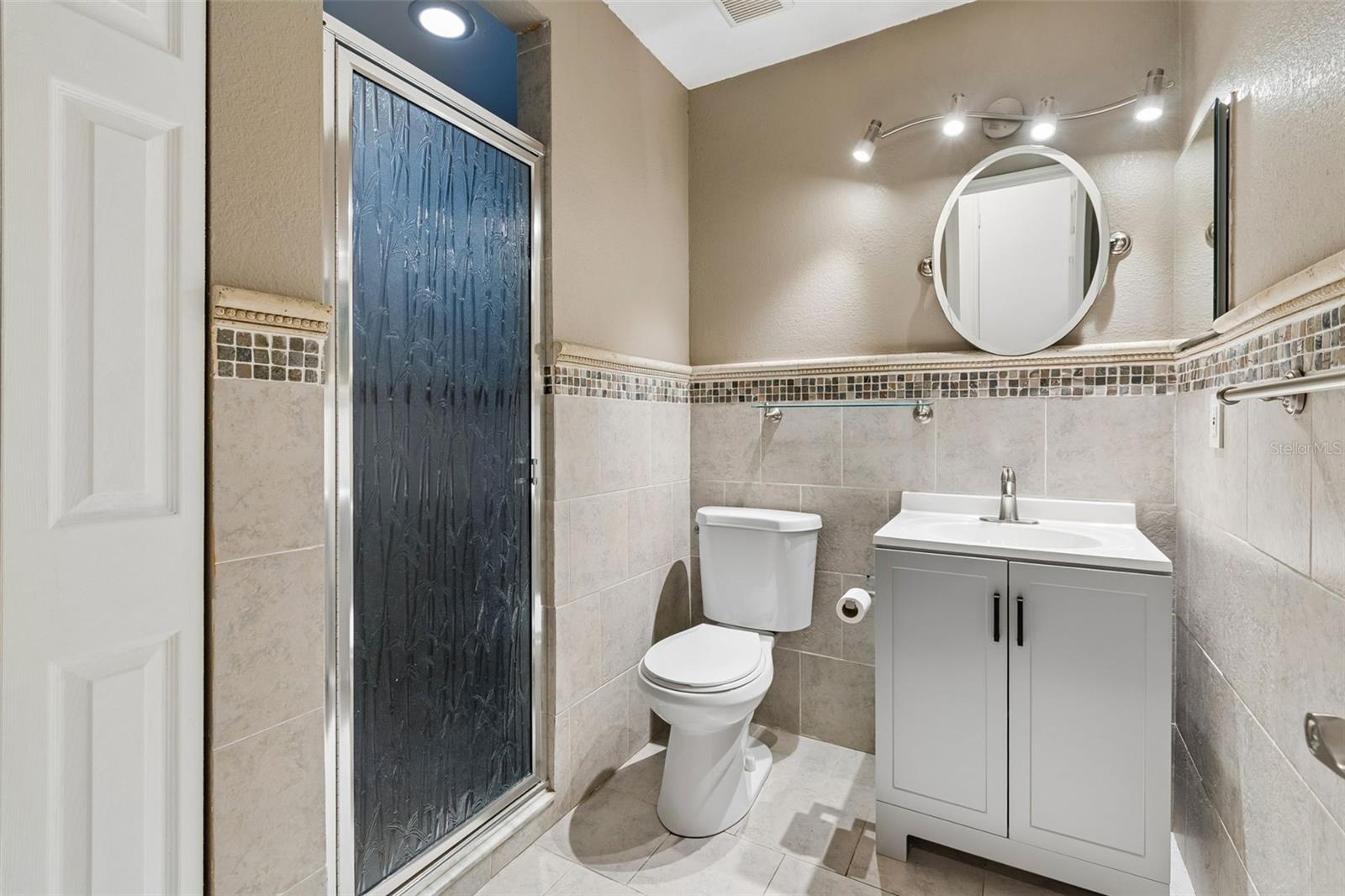 Image 28 of 61 For 4710 Southbreeze Drive