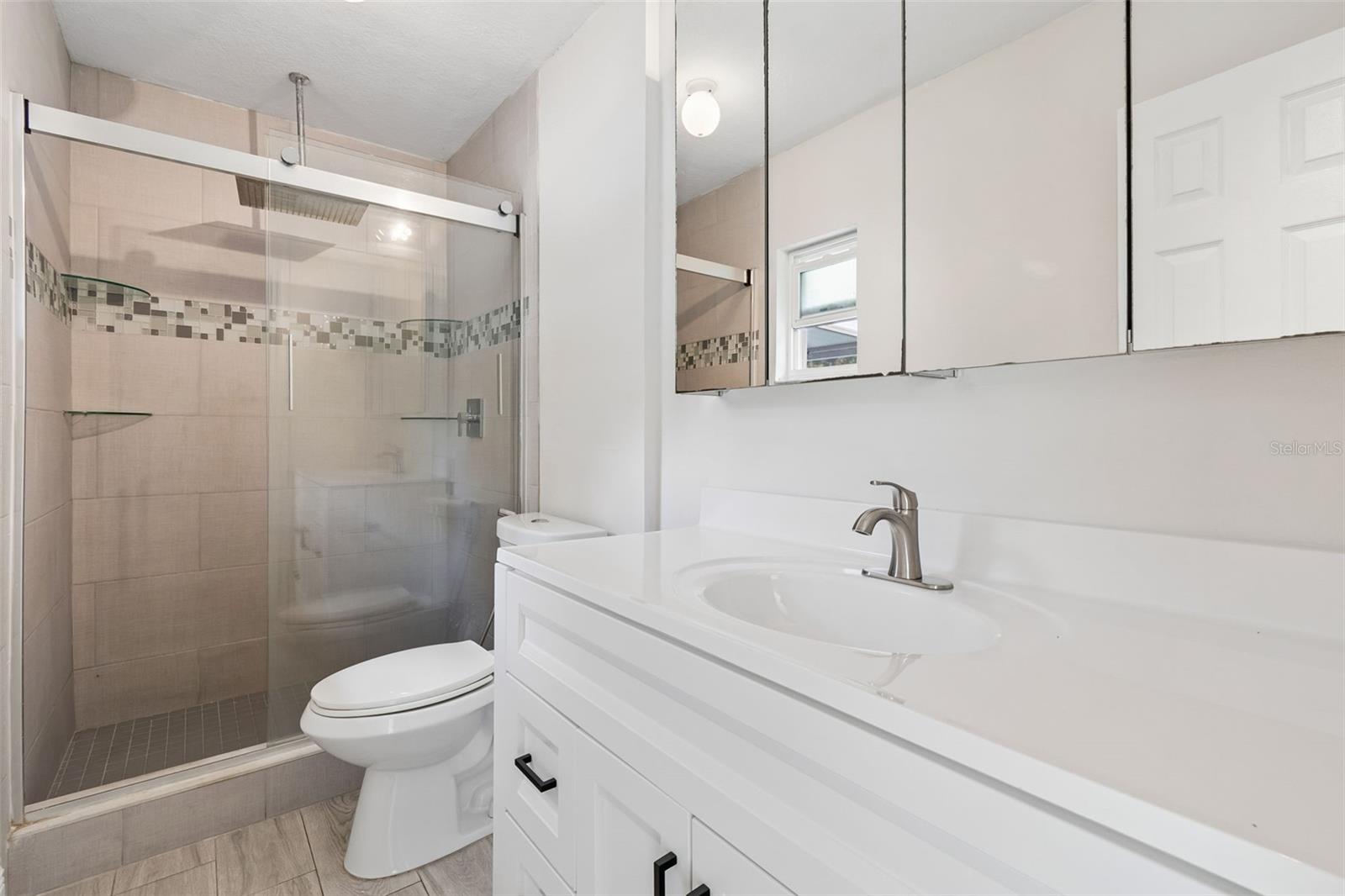 Image 32 of 61 For 4710 Southbreeze Drive