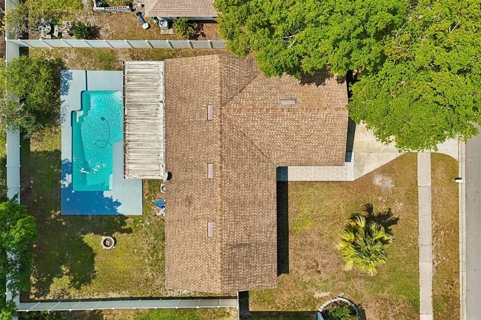 Image 46 of 61 For 4710 Southbreeze Drive