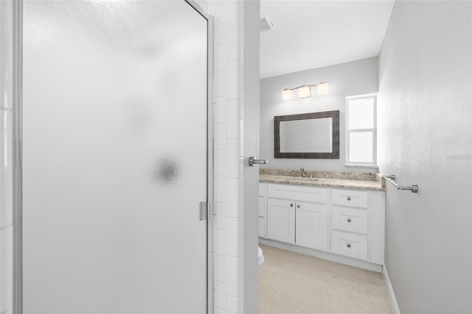 Image 24 of 35 For 505 Alva Street