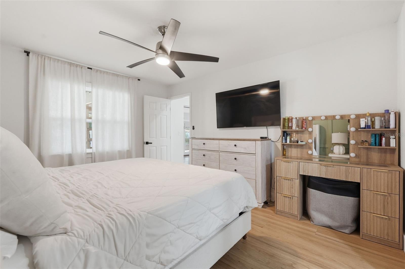 Image 13 of 44 For 5520 Fulmar Drive