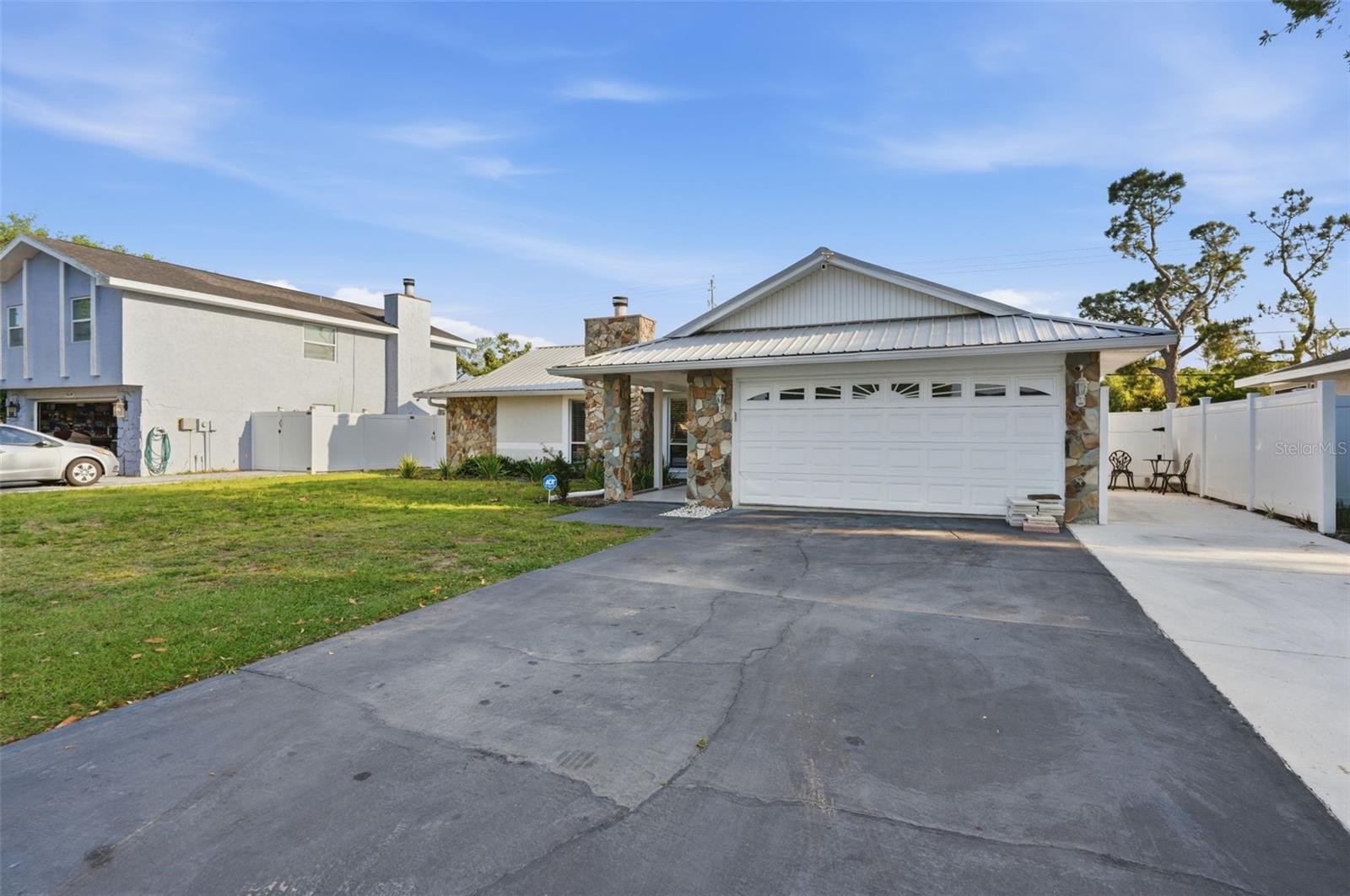 Image 5 of 44 For 5520 Fulmar Drive