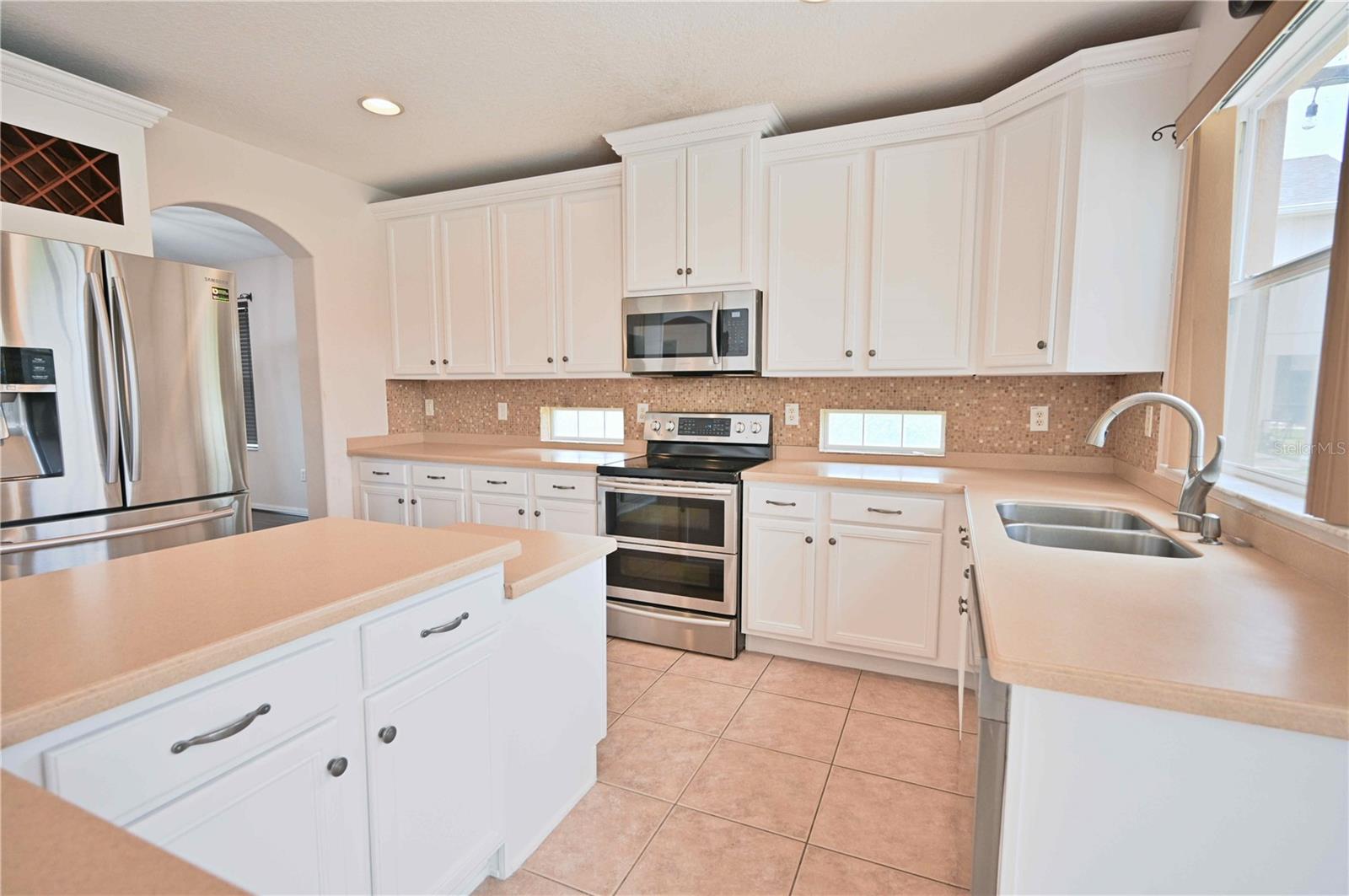 Image 13 of 56 For 4646 Pointe O Woods Drive