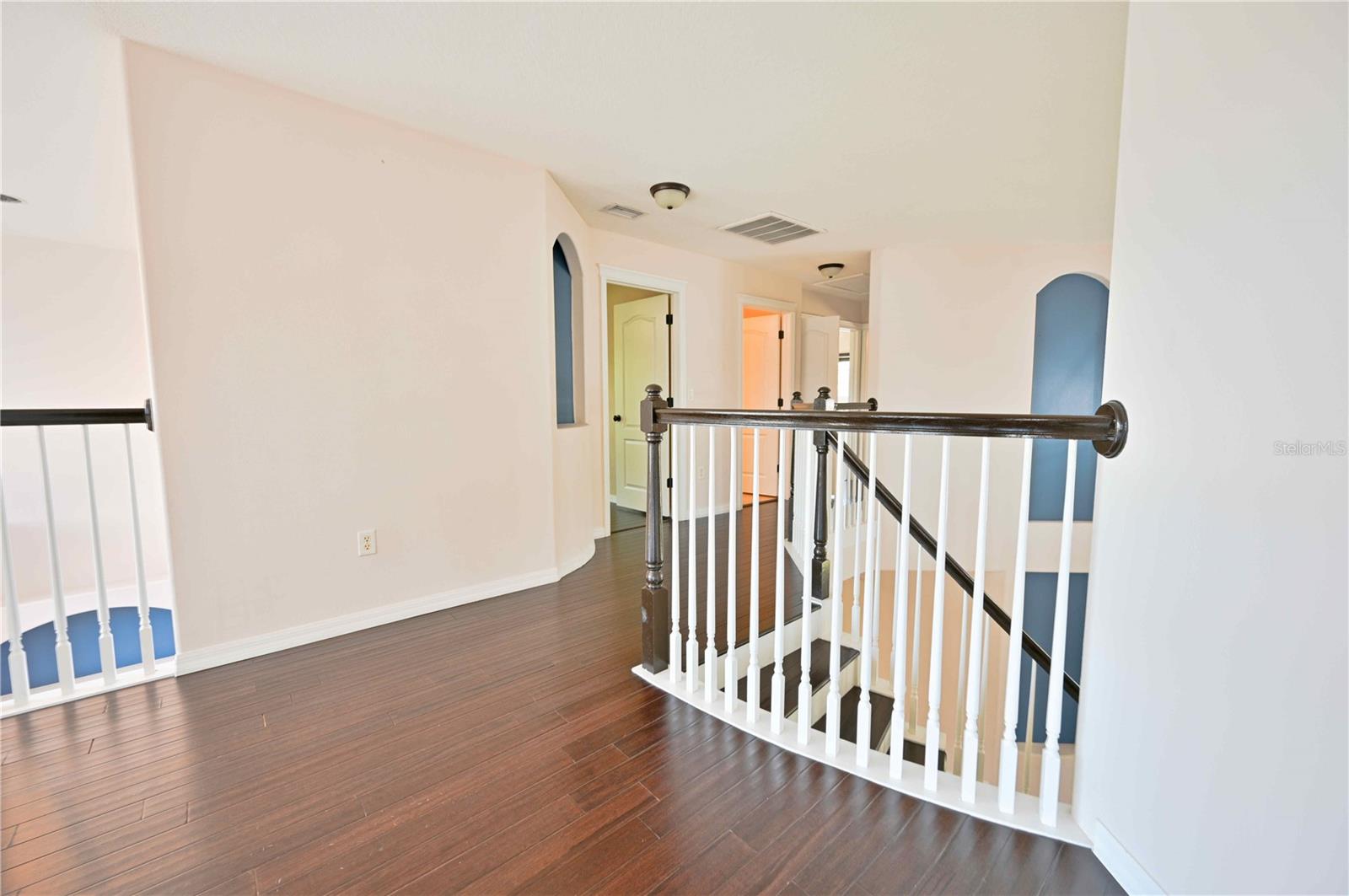 Image 33 of 56 For 4646 Pointe O Woods Drive