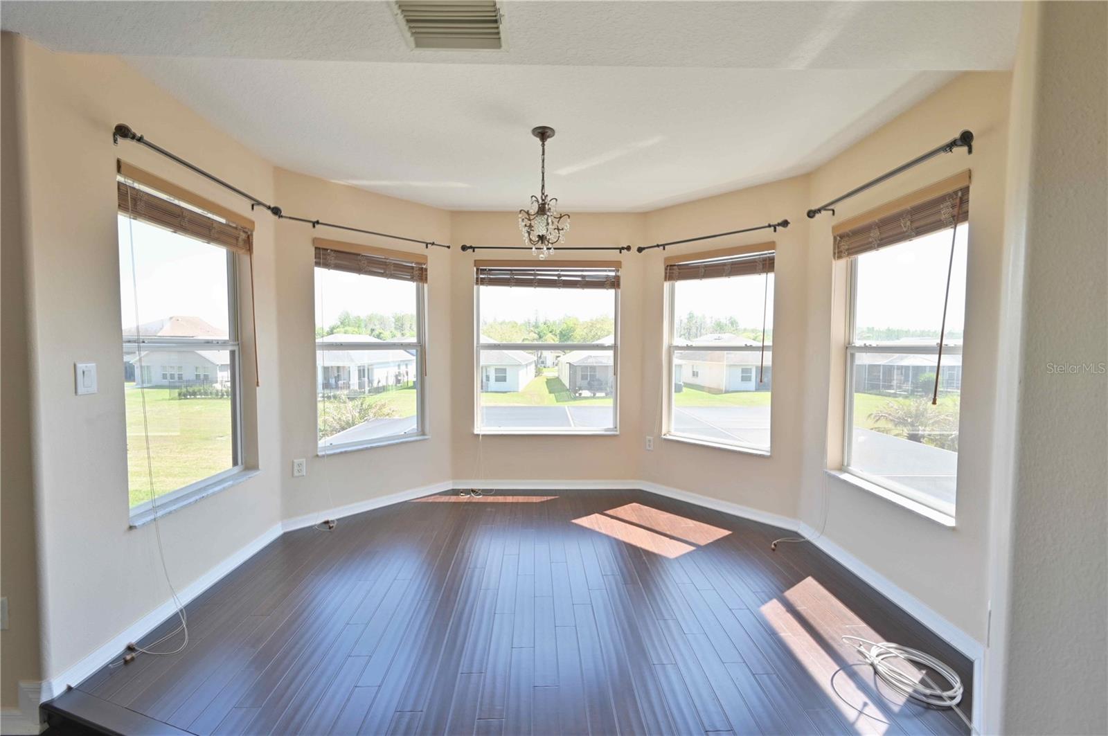 Image 37 of 56 For 4646 Pointe O Woods Drive