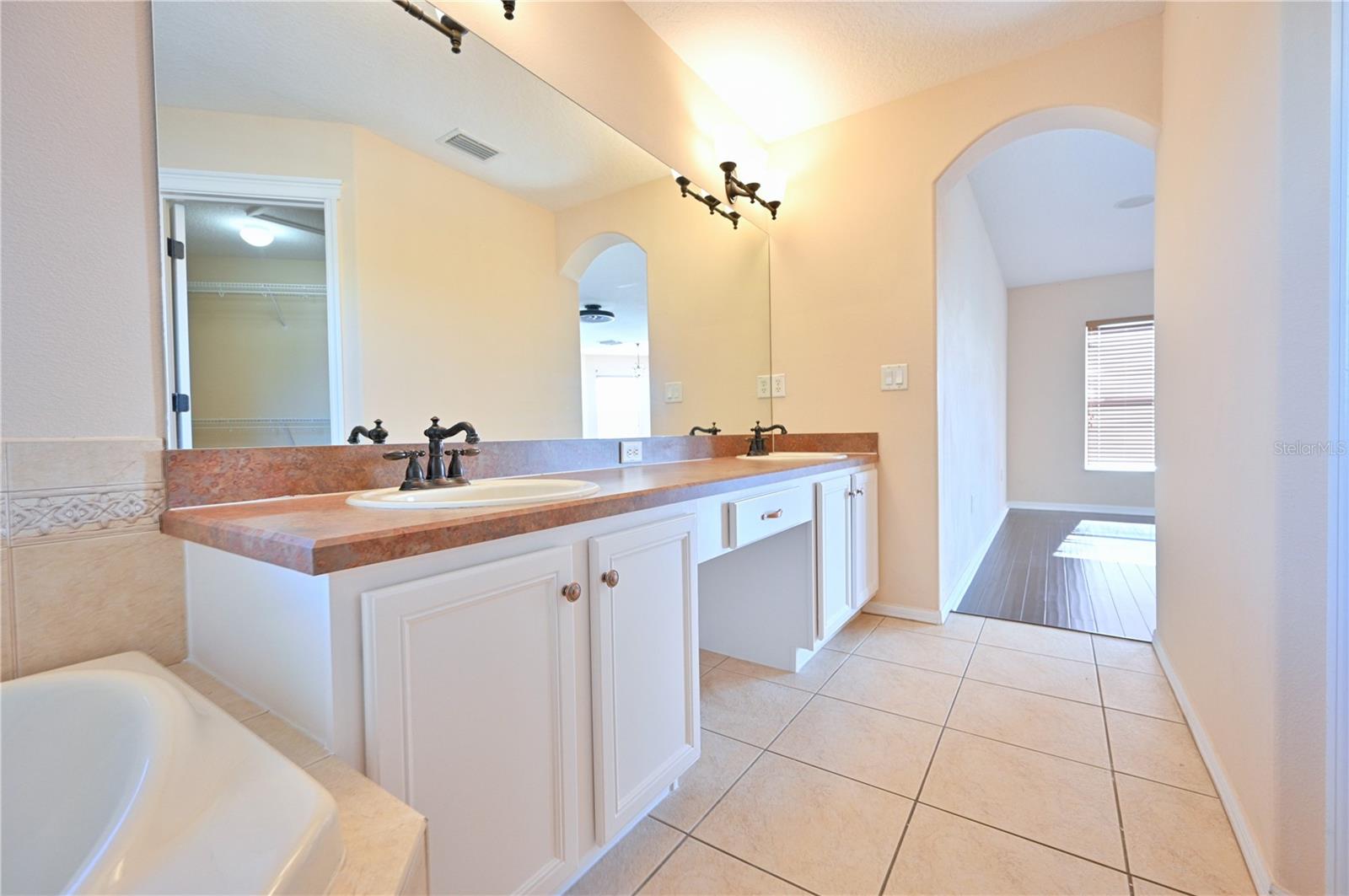 Image 40 of 56 For 4646 Pointe O Woods Drive