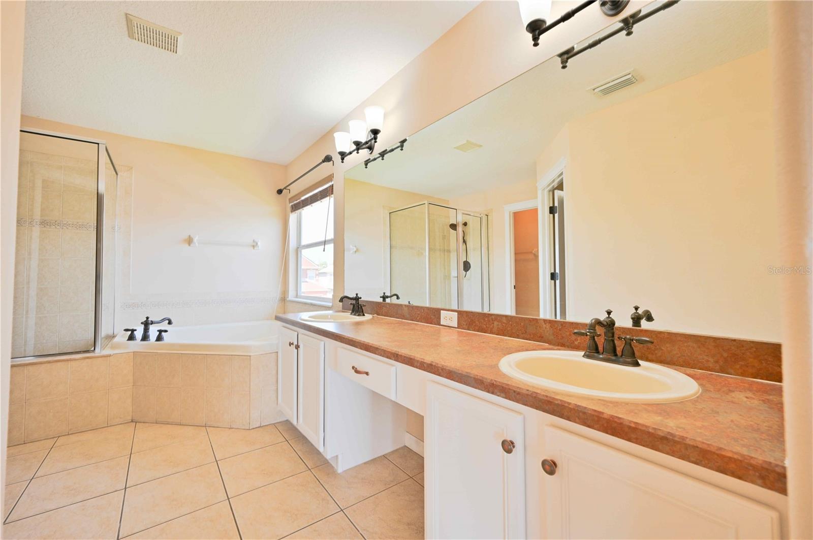 Image 41 of 56 For 4646 Pointe O Woods Drive