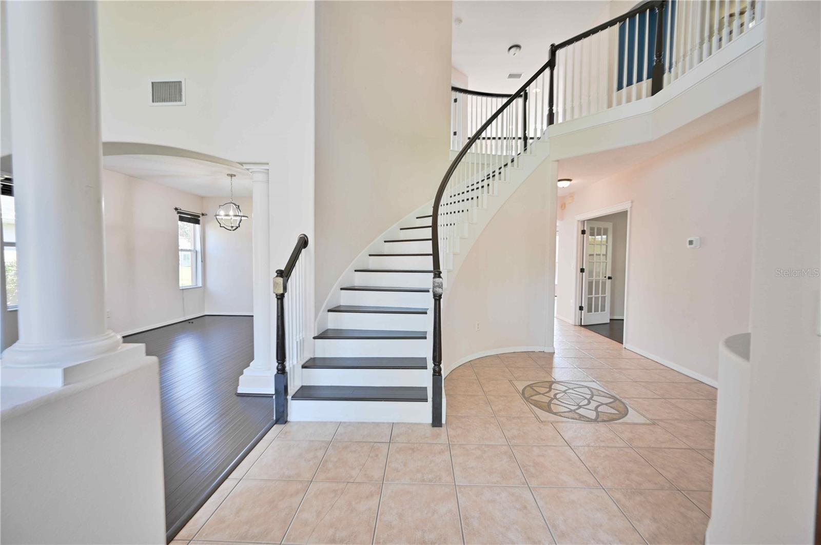 Image 8 of 56 For 4646 Pointe O Woods Drive